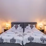 Kotelnica Apartment *