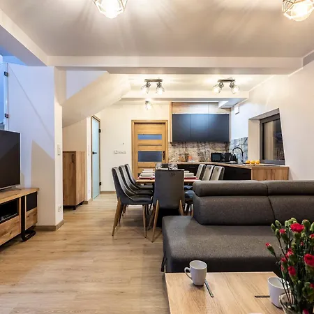 Apartment Kotelnica *